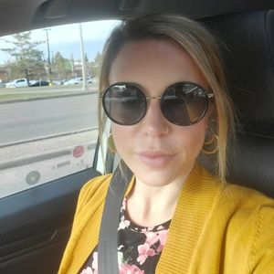 Meet your Posher, Shannon